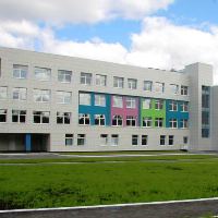 Две школы в Троицком округе реконструируют за два года