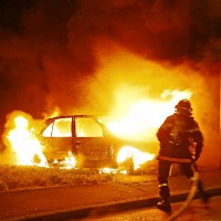Неизвестный в Троицке поджег автомобиль высокопоставленного полицейского